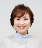 岡野恵美子氏（社会保険労務士）