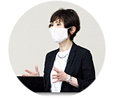 岡野恵美子氏(社会保険労務士)